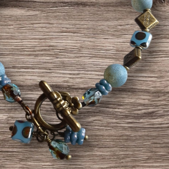 Handmade Czech Glass Bracelet - Picture 2 of 4